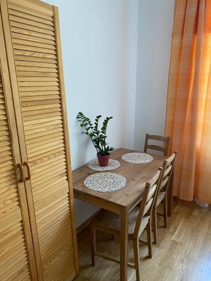 Apartment Przy Parku Czartoryskich Ii - Faktury Vat - Parking Puławy